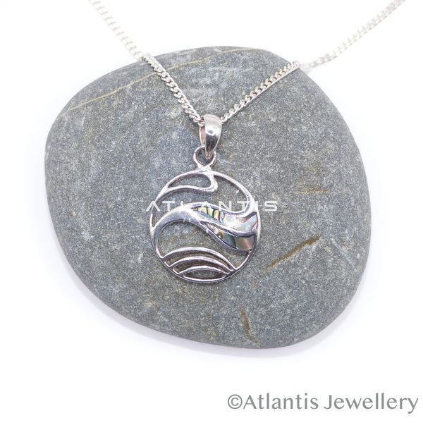 Circular Wave Necklace set with Abalone Shell