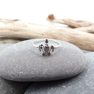 Turtle Ring in Sterling Silver with Oxidized Detailing